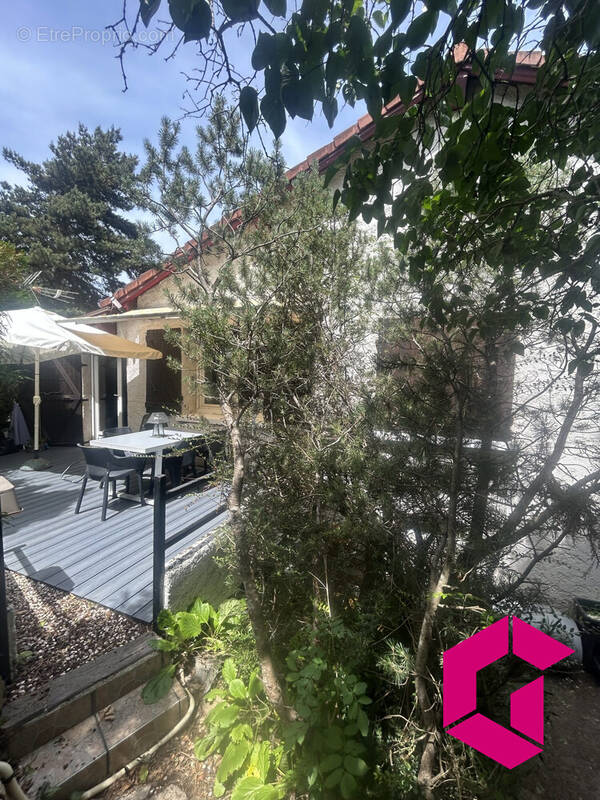 Maison à SAINT-ETIENNE