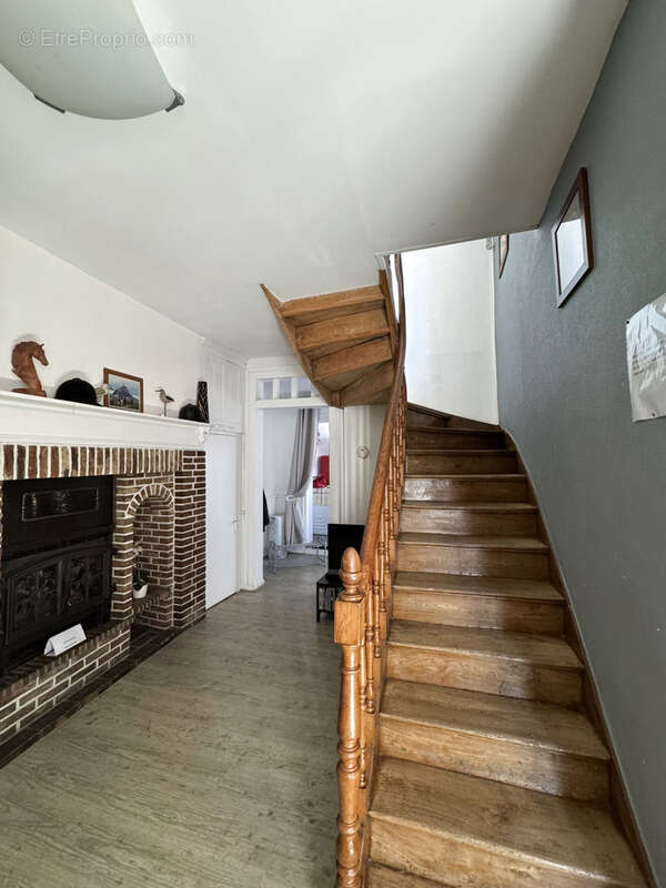 Maison à ACHEUX-EN-VIMEU