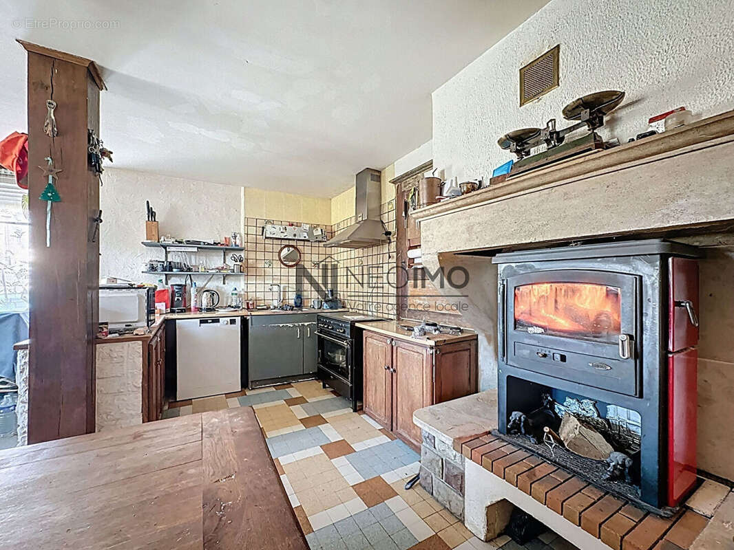 Maison à SOULOSSE-SOUS-SAINT-ELOPHE