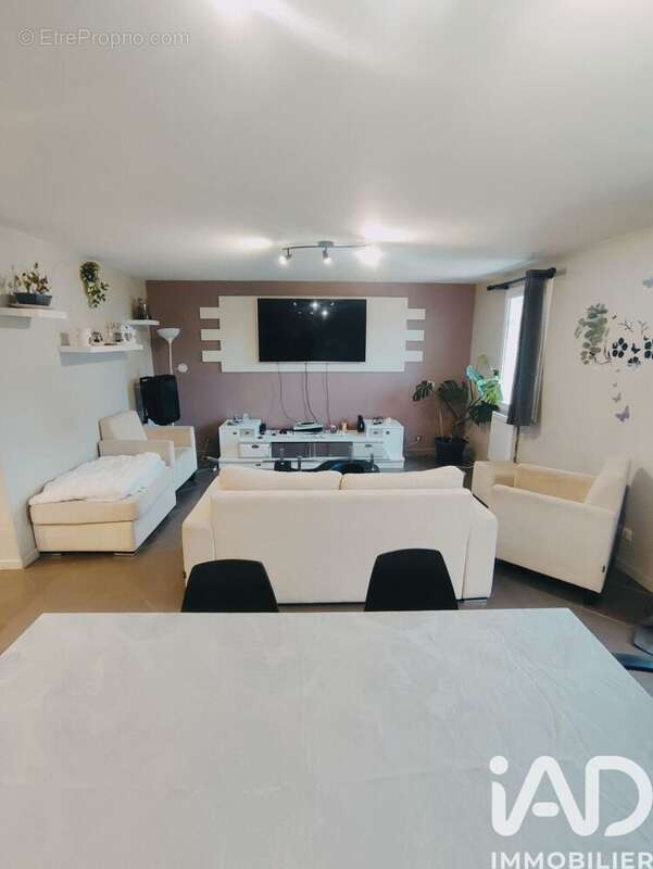 Photo 2 - Maison à AUVERS-SUR-OISE