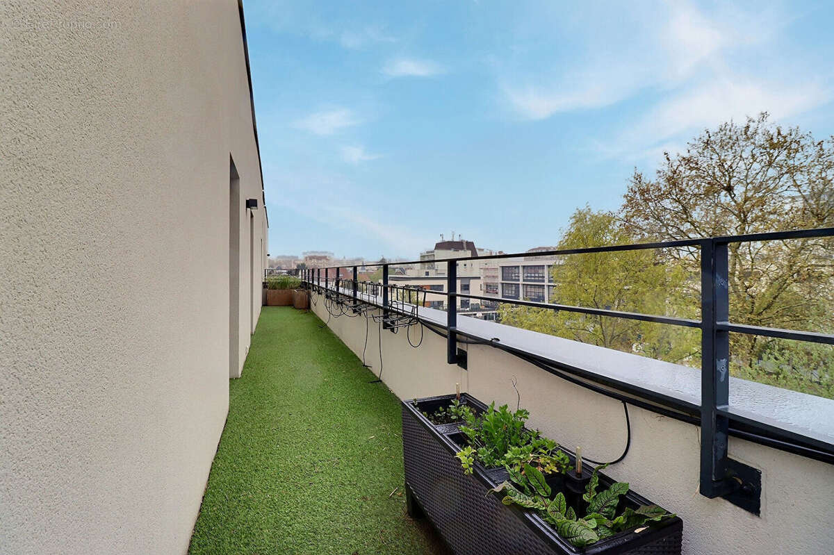 Appartement à COLOMBES