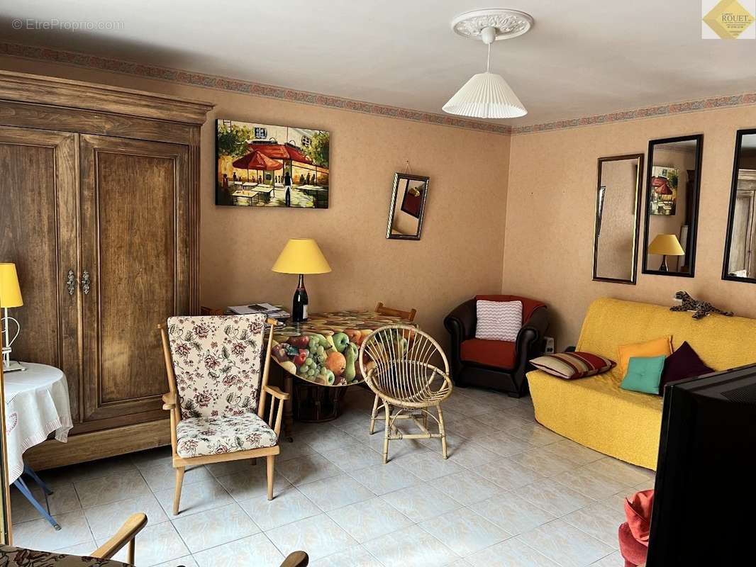 Maison à VICQ-SUR-GARTEMPE