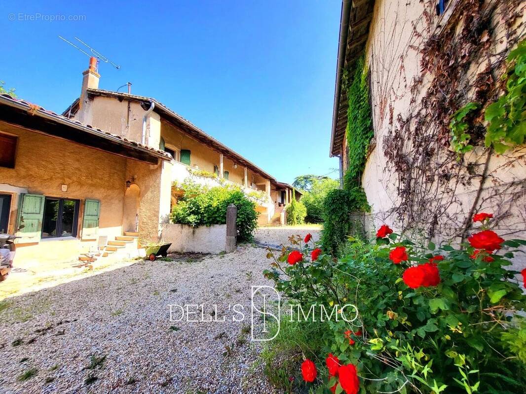 Maison à FLEURIE