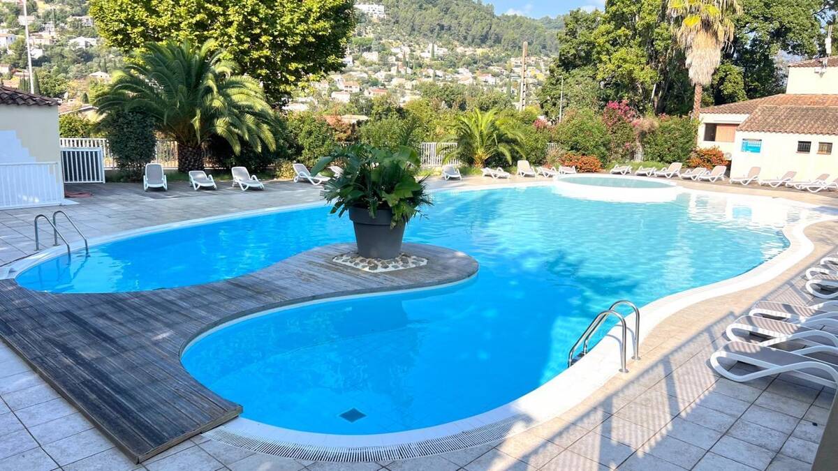 Maison à SOLLIES-TOUCAS