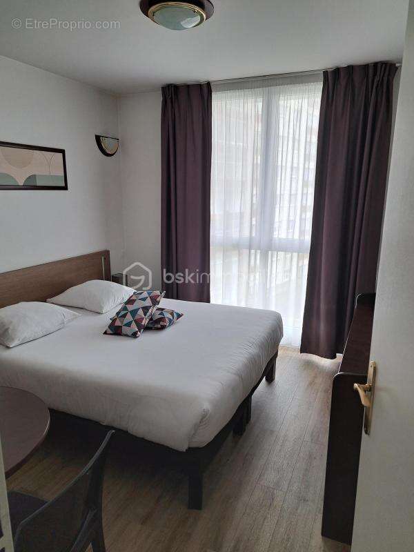 Spécial investisseurs - T1 meublé en résidence gérée - BREST - photo 3