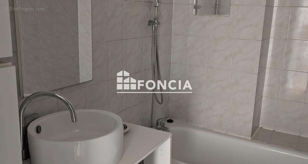 Appartement à NOGENT-SUR-MARNE