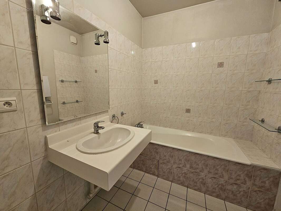 Appartement à CHAMALIERES