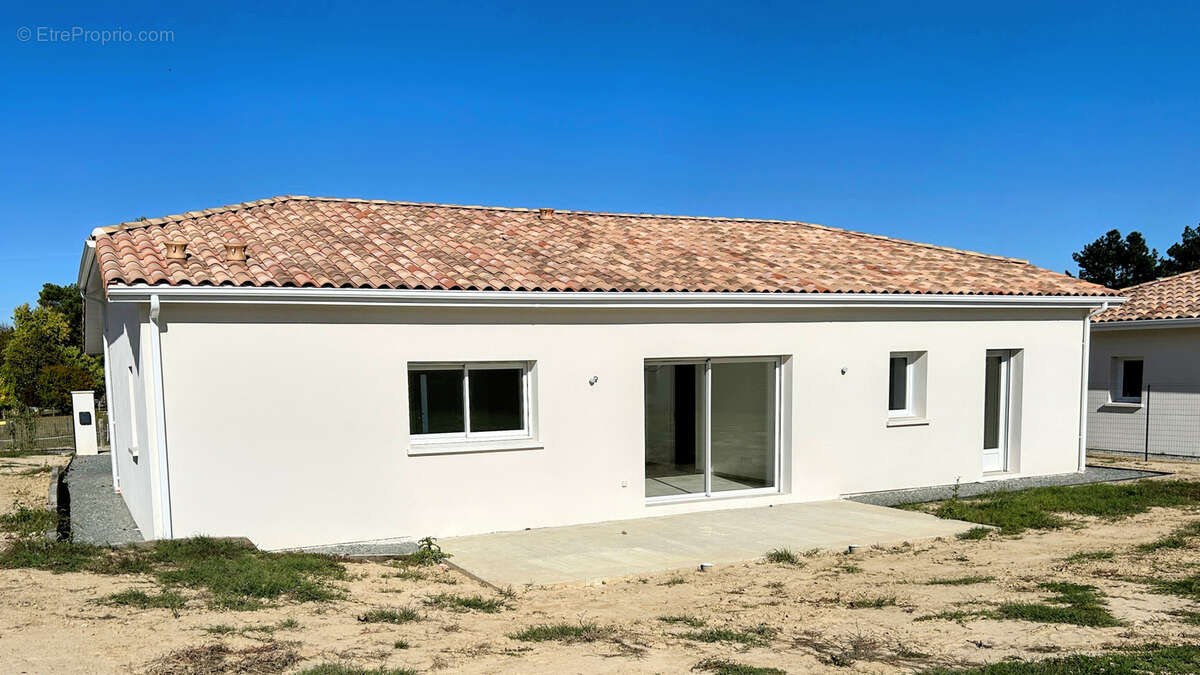 Maison à CASTELJALOUX