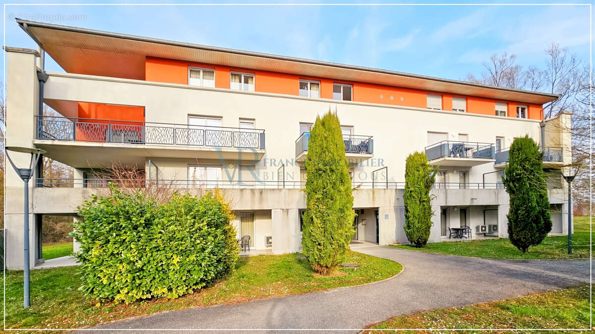 Studio meublé avec balcon et parking sous-sol - photo 17