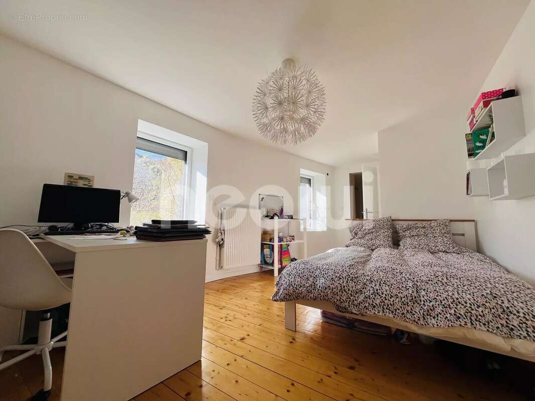 Maison à BEAUREGARD-VENDON