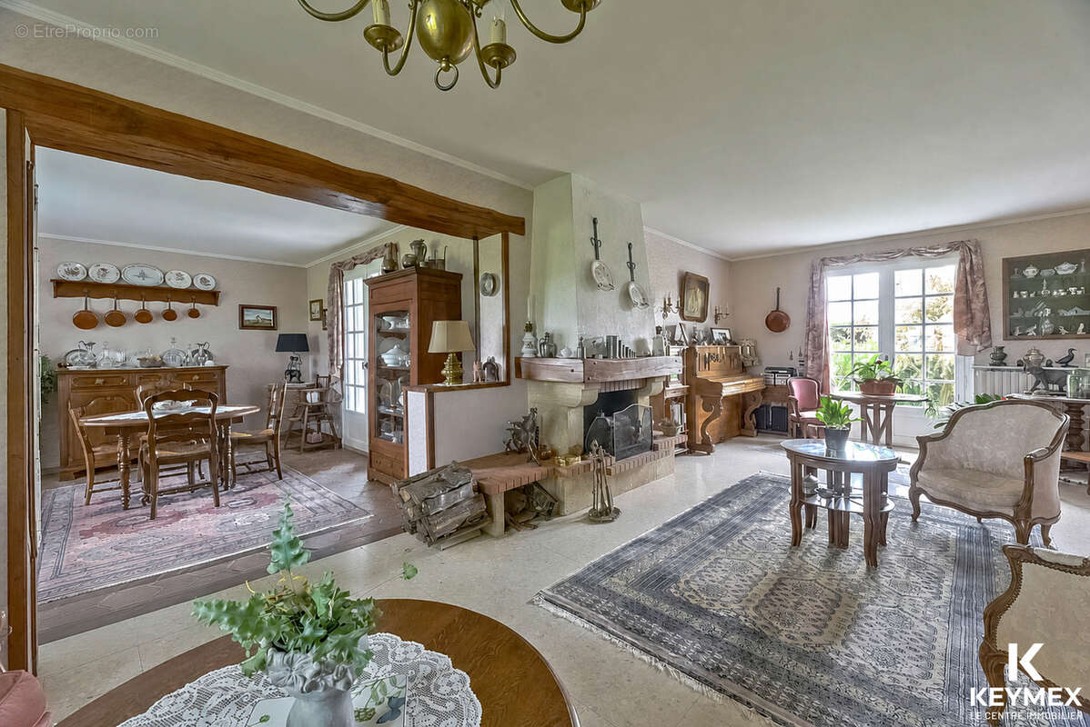 Maison à CAUVIGNY