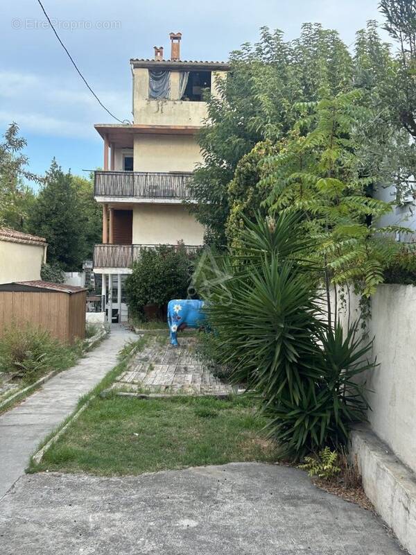 Maison à MARSEILLE-8E