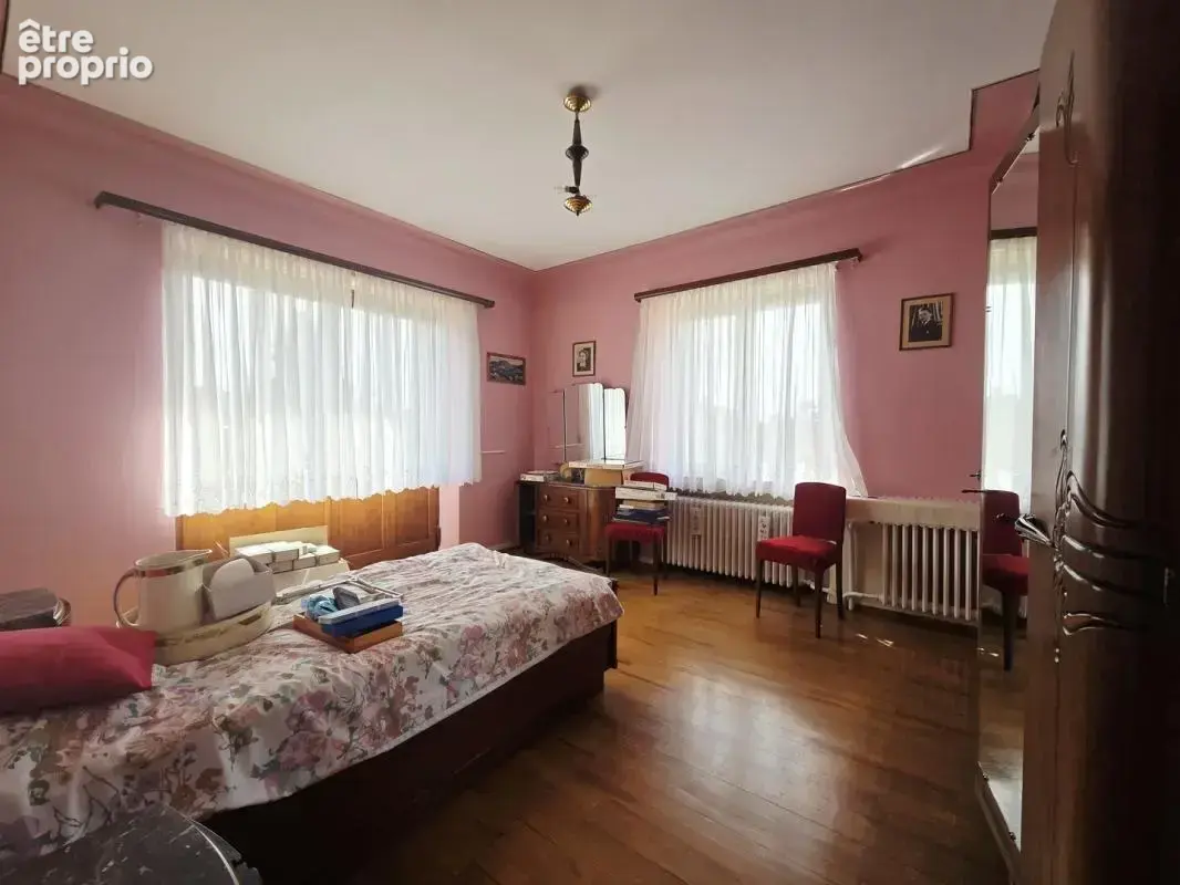 Maison 4 pièces de 110 m² avec grand terrain et dépendances — Stiring- - photo 9