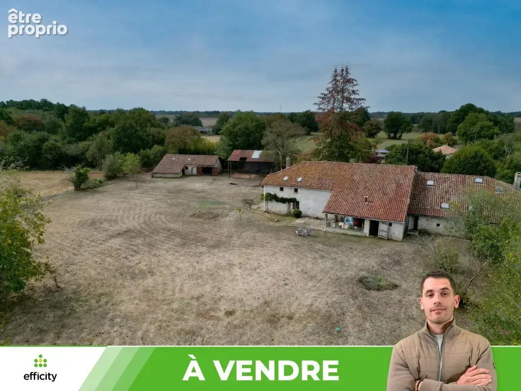 Maison à LA CHAPELLE-BATON