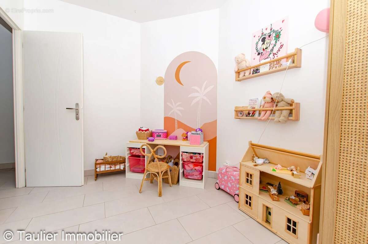 Maison à SAINT-LATTIER