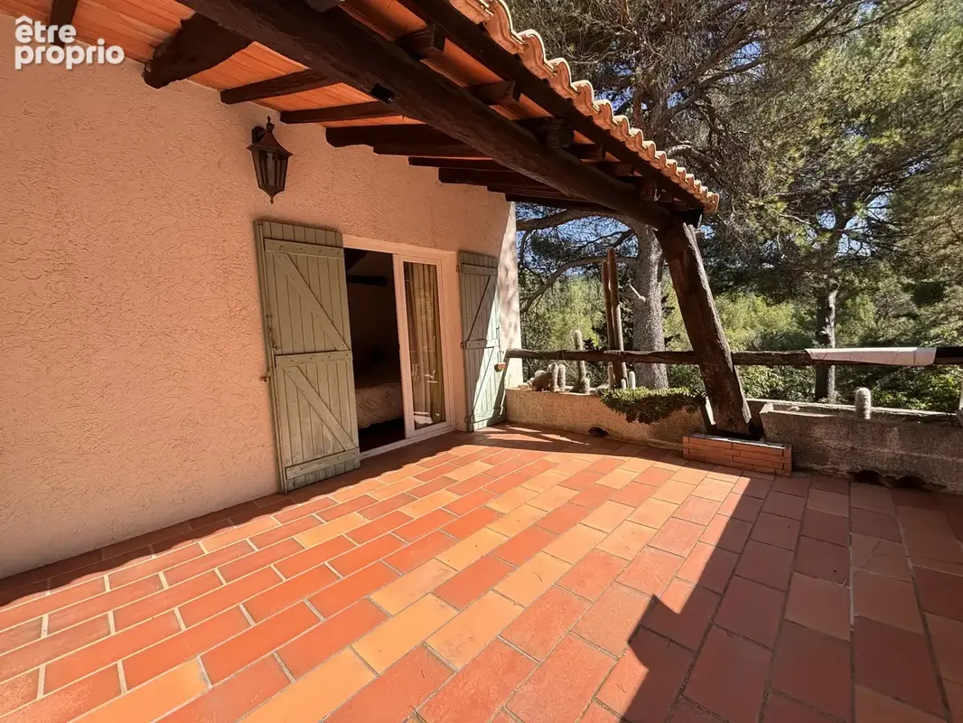 GEMENOS Maison traditionnelle provençale des années 80 avec piscine et appartement indépendant - photo 6