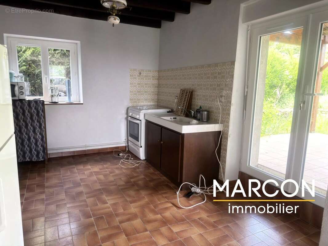 Secteur des 3 Lacs - Maison et terrain d'environ 4500 m² - photo 9