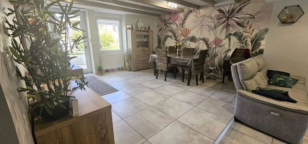 Maison à SAINT-JEAN-LE-VIEUX