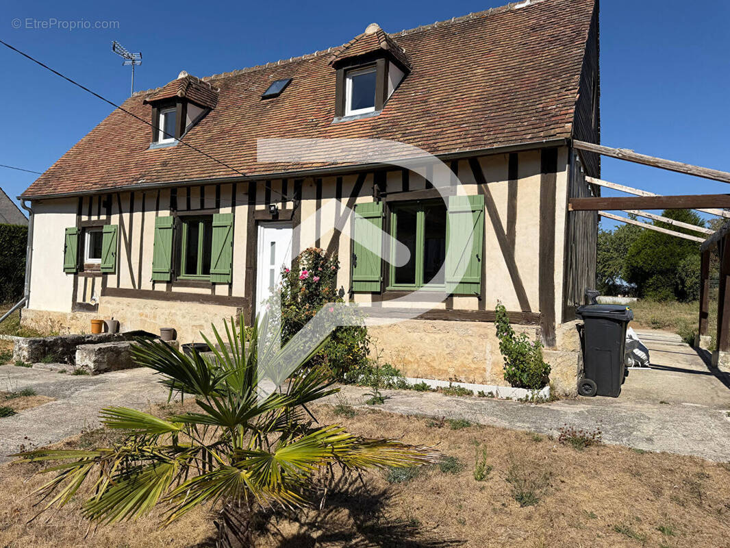 Maison à AMBLAINVILLE