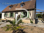 Maison à AMBLAINVILLE