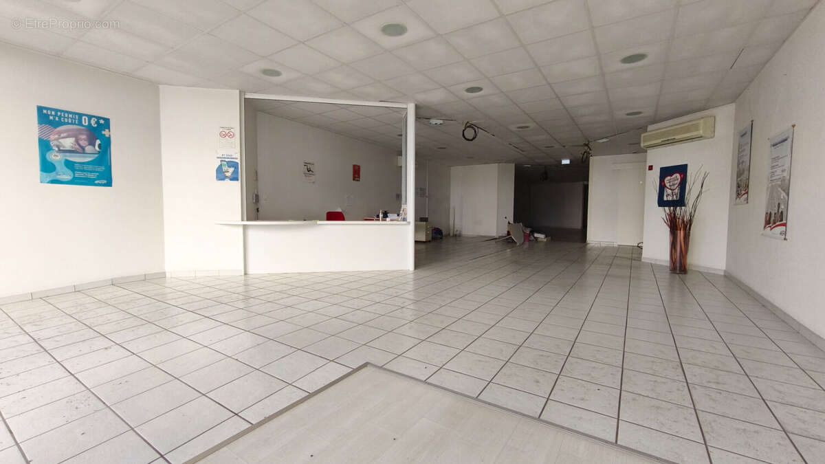 Maison 406m² à civray - photo 2