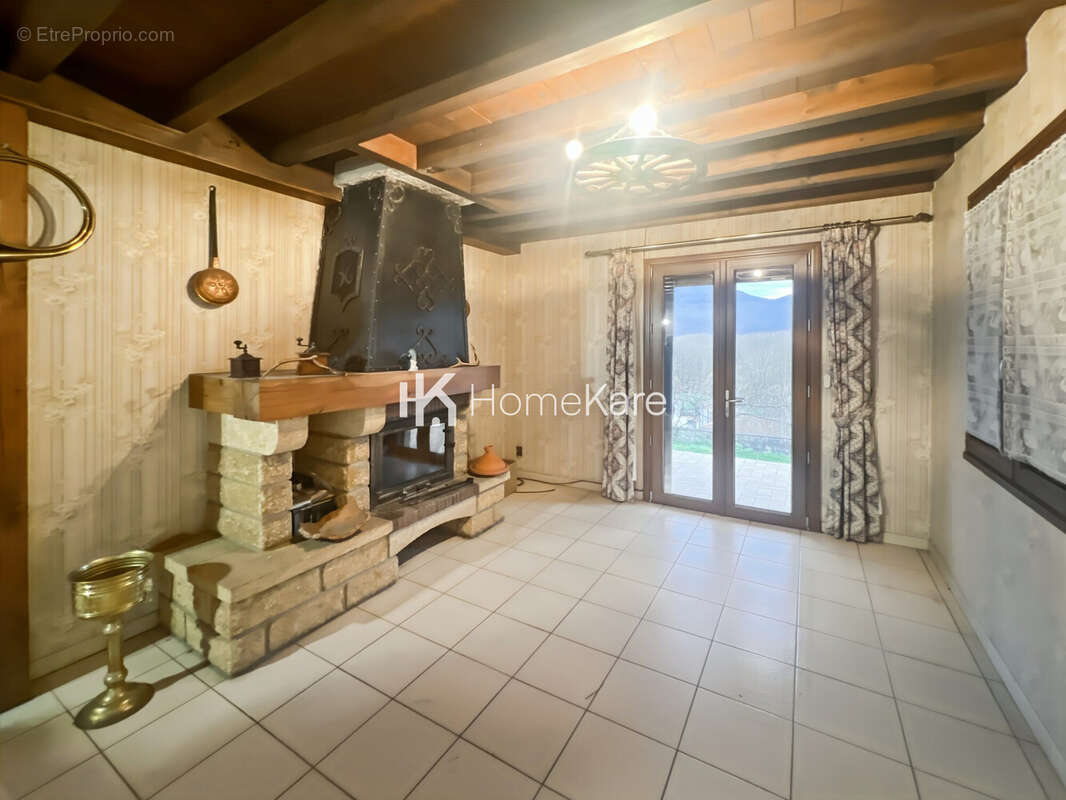 Maison à GOURDAN-POLIGNAN