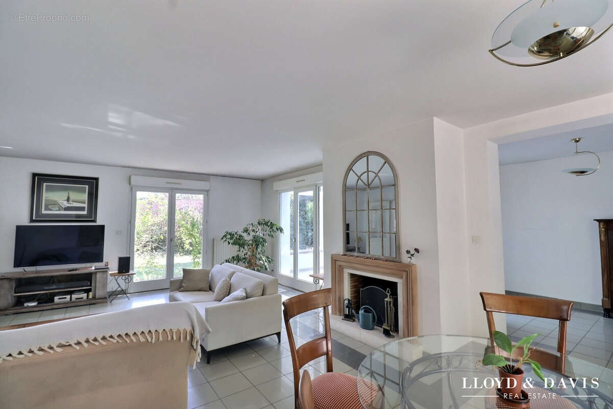 Maison à FORGES-LES-BAINS