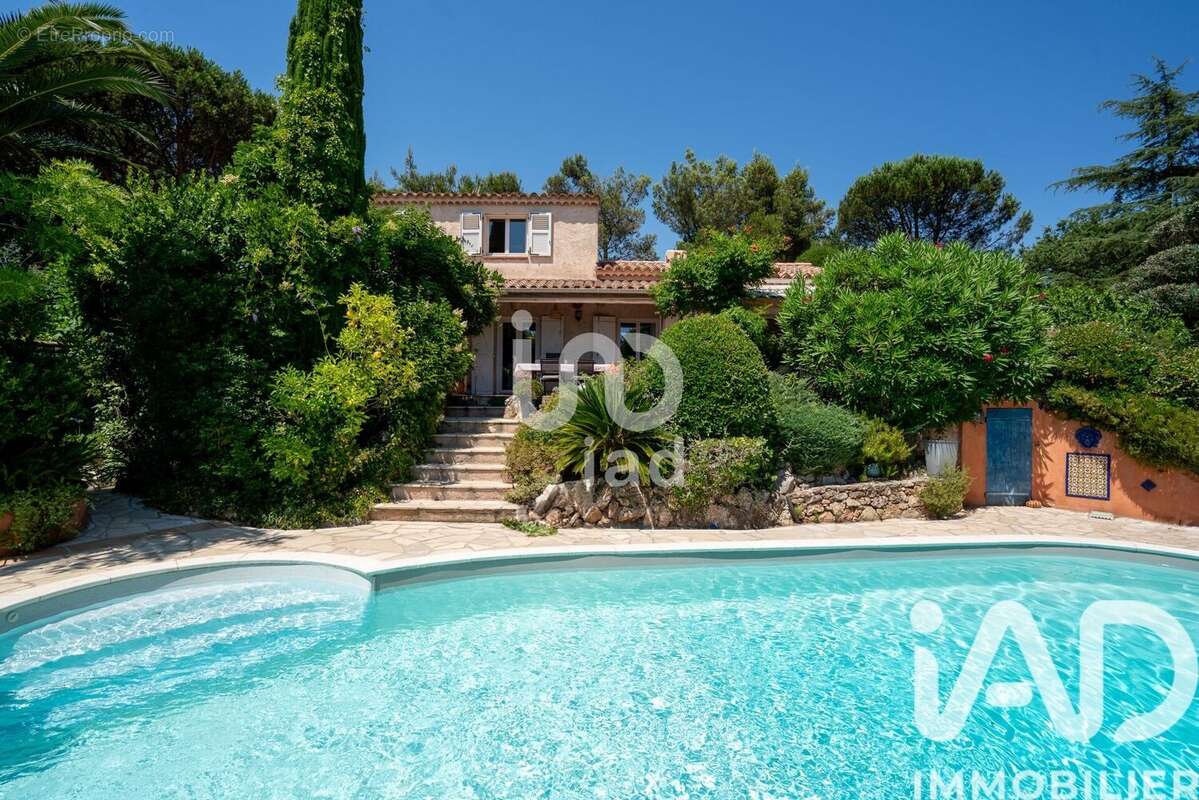 Photo 2 - Maison à GASSIN