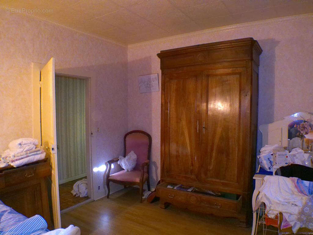 Maison à CHAVROCHES