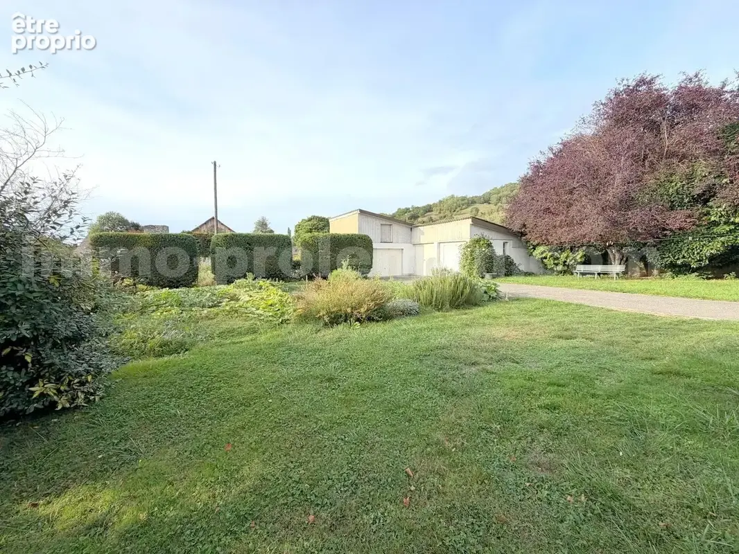 Terrain_constructible_Contamine-sur-Arve_proche_frontière_Suisse_Genève_