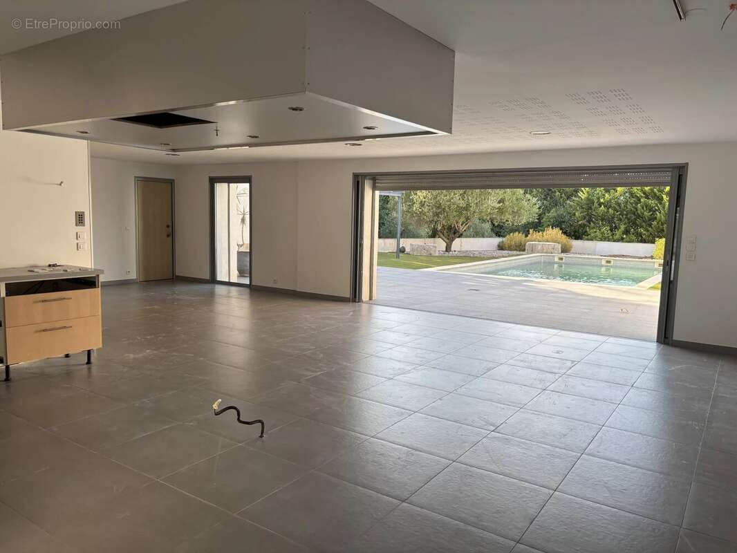 Maison à FIGANIERES