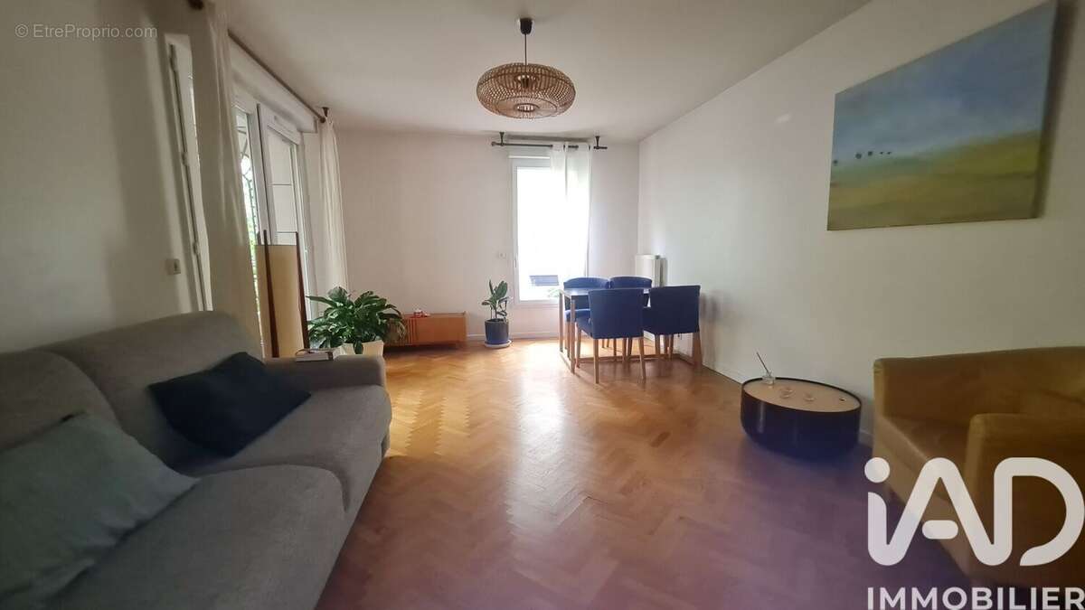 Photo 5 - Appartement à ASNIERES-SUR-SEINE