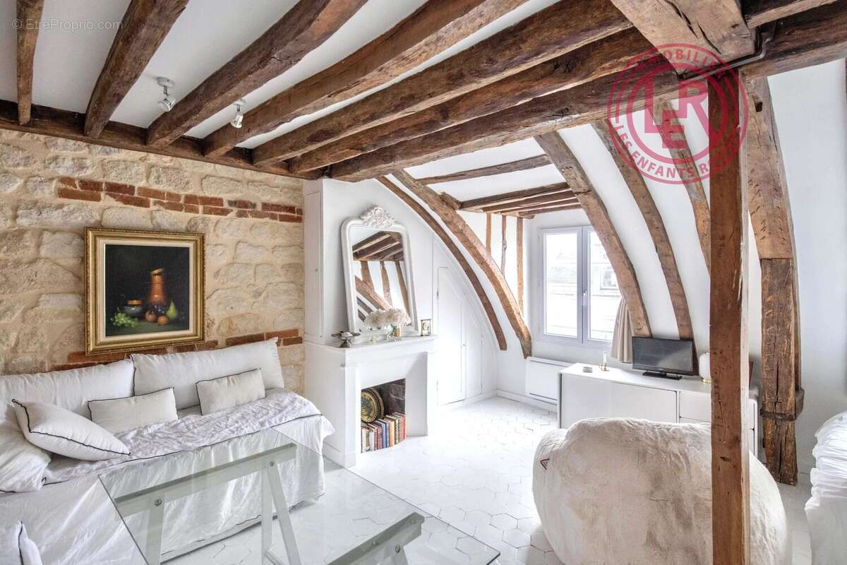 Appartement à PARIS-6E