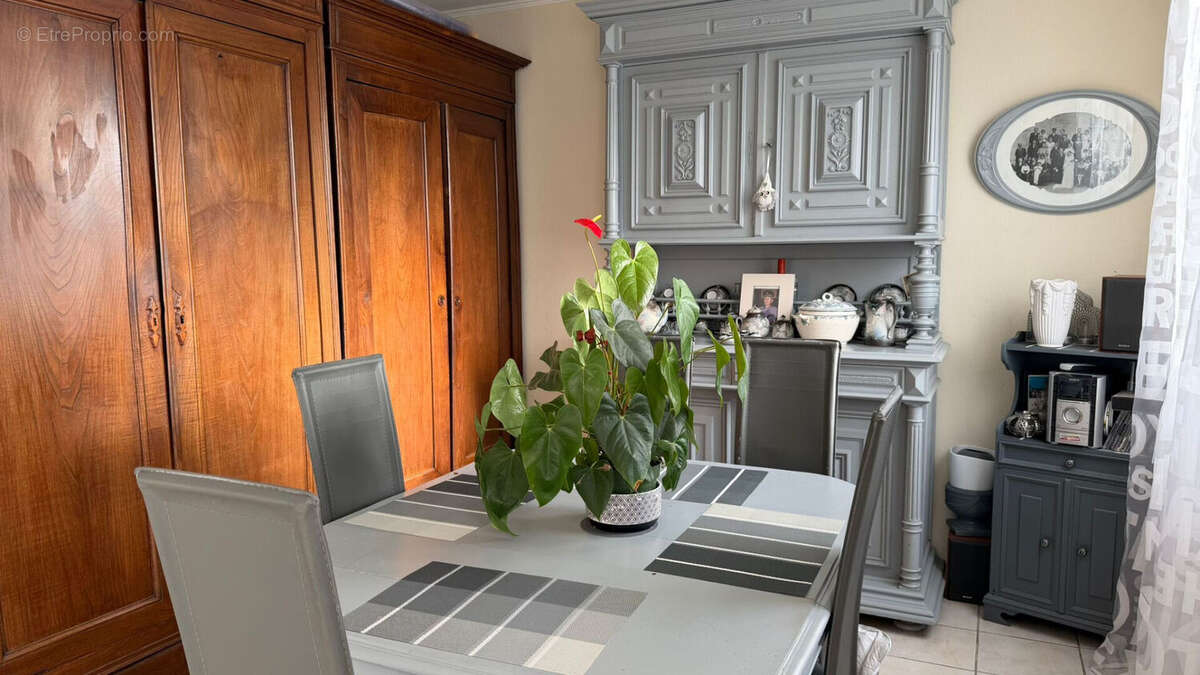 Maison à SAINT-SEBASTIEN-SUR-LOIRE