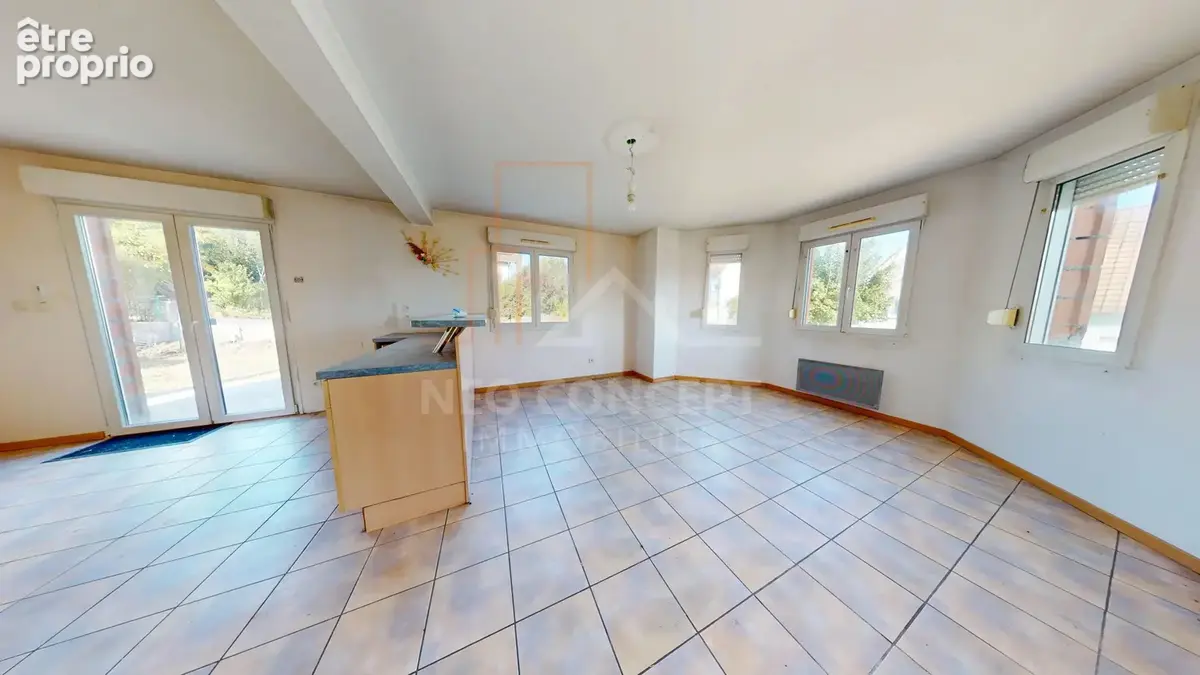 -- Beau potentiel pour cette maison 7 pièces au calme -- - photo 15