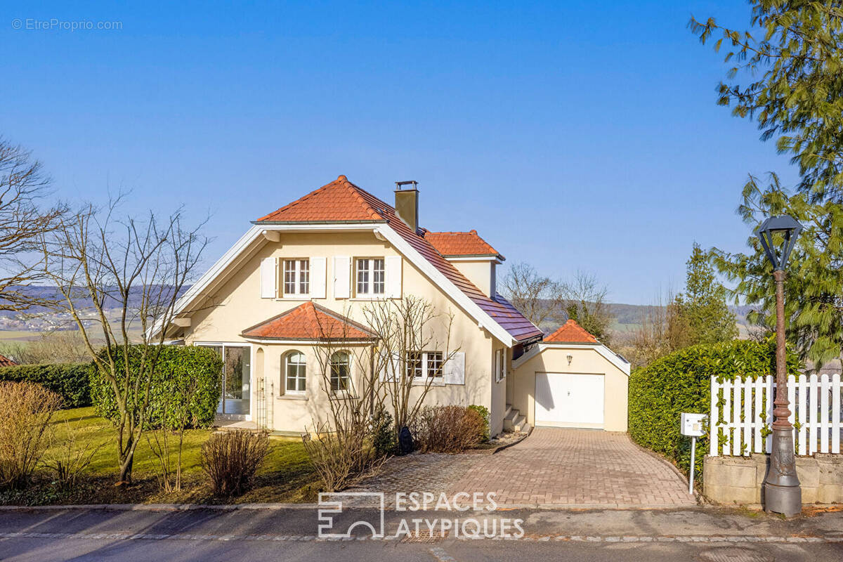 Maison à LEYMEN