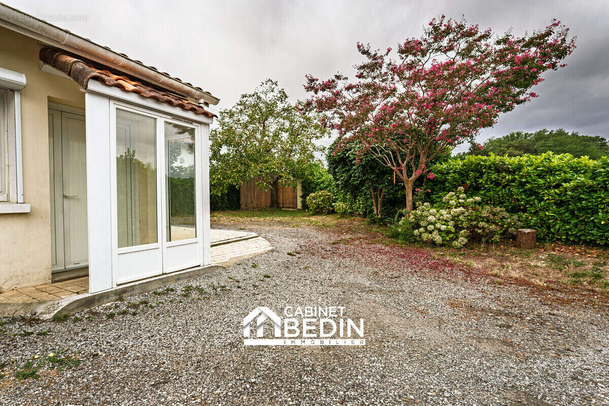 Maison 47 m² à Saint-Pandelon  - photo 2