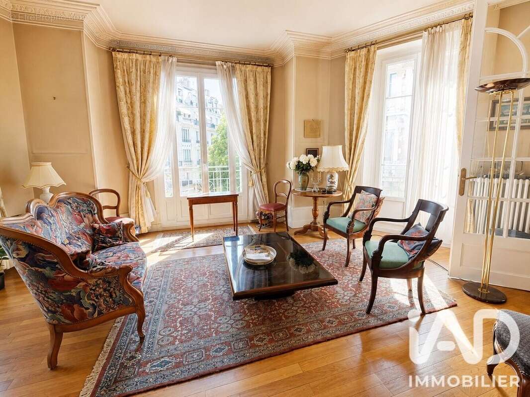 Appartement 230 m² à Grenoble  - photo 3