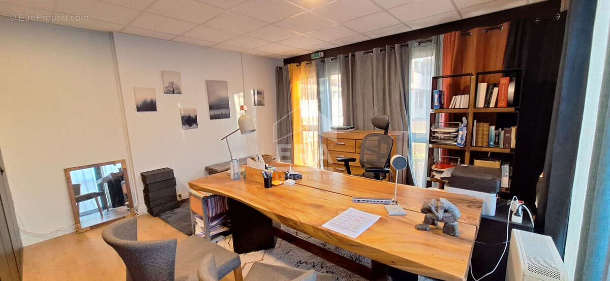 Autre à BOURG-EN-BRESSE