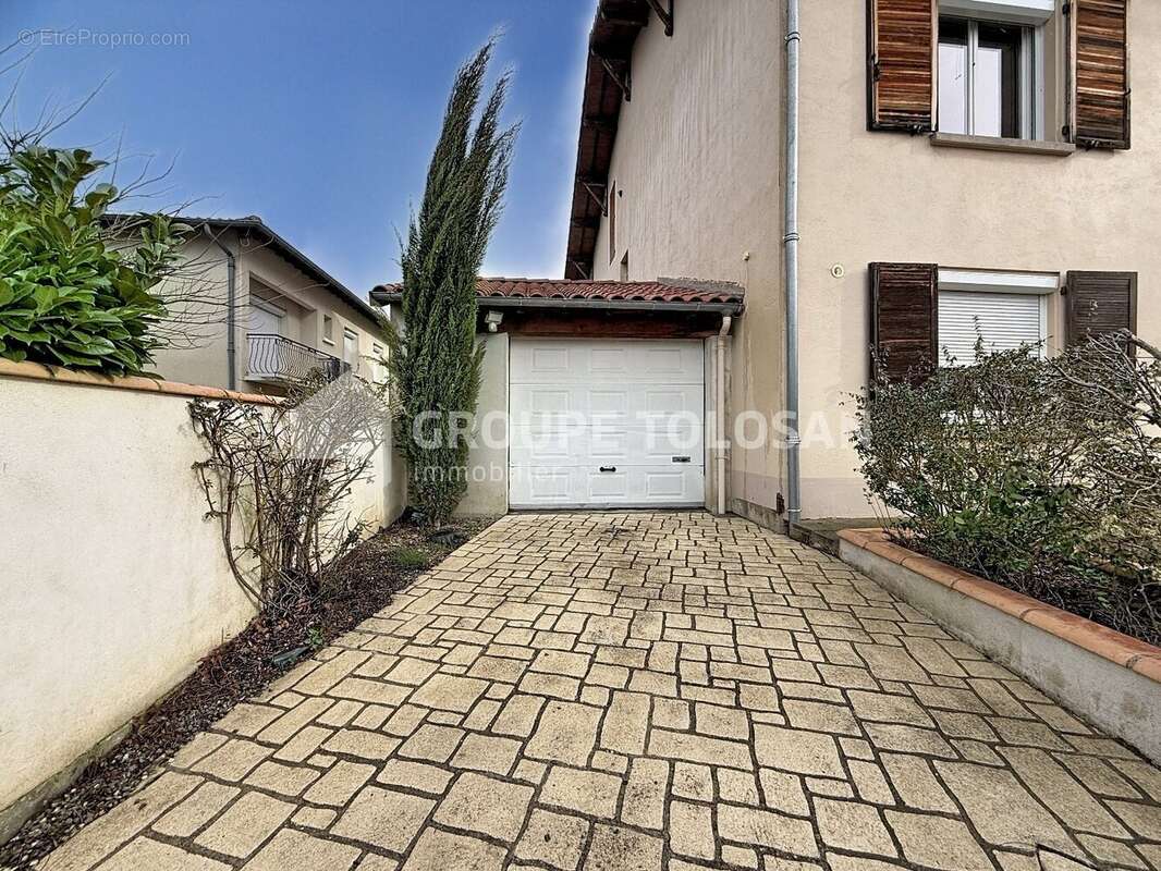 Appartement à VERFEIL