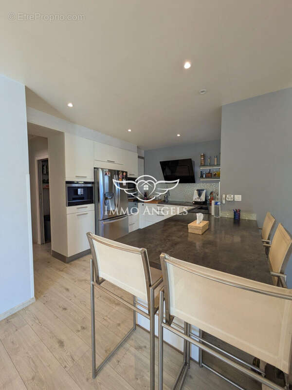 Cuisine - Maison à BEZIERS