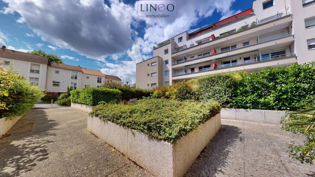 Appartement à CHOISY-LE-ROI