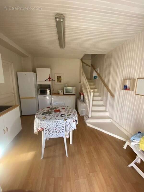 Maison à DECAZEVILLE