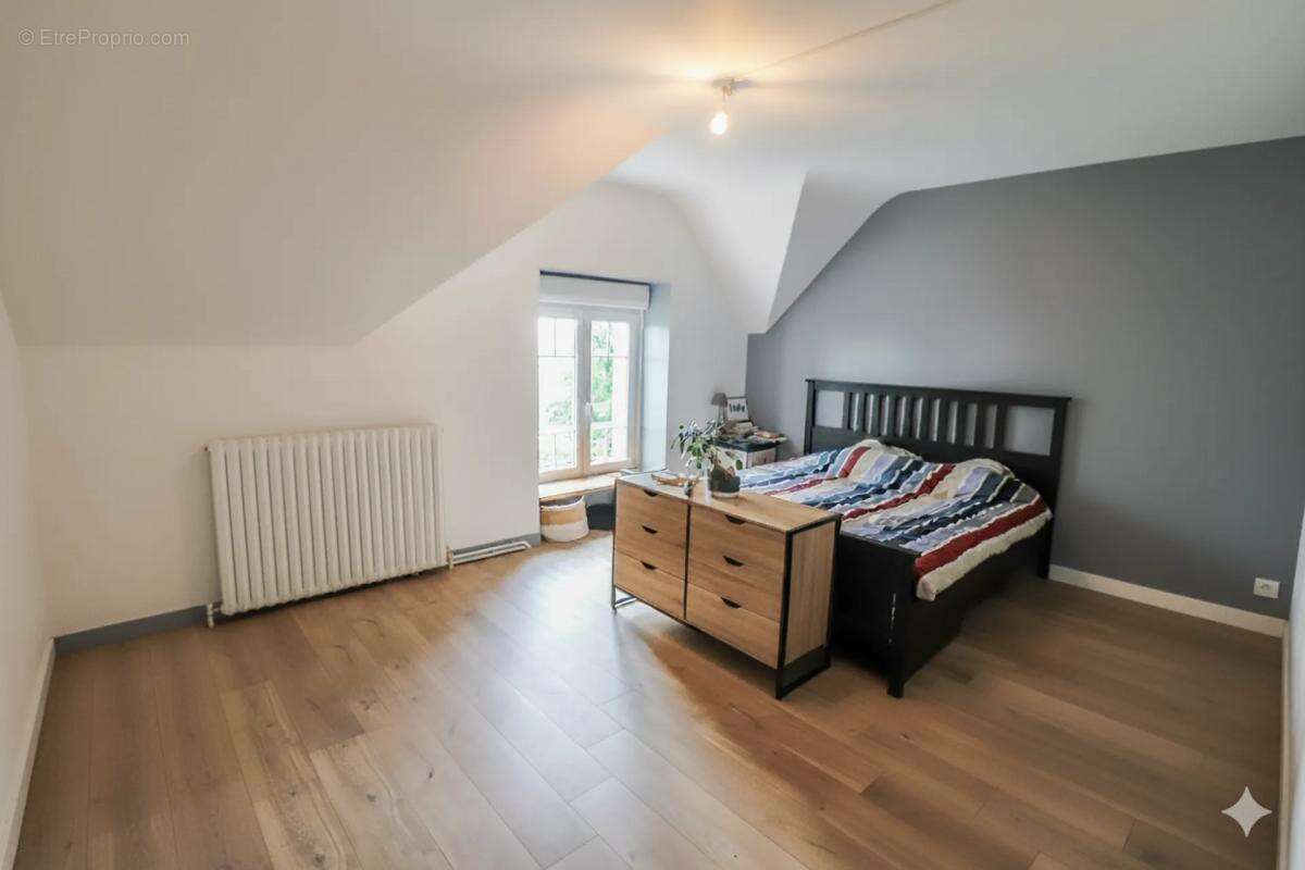 Maison à LOQUEFFRET