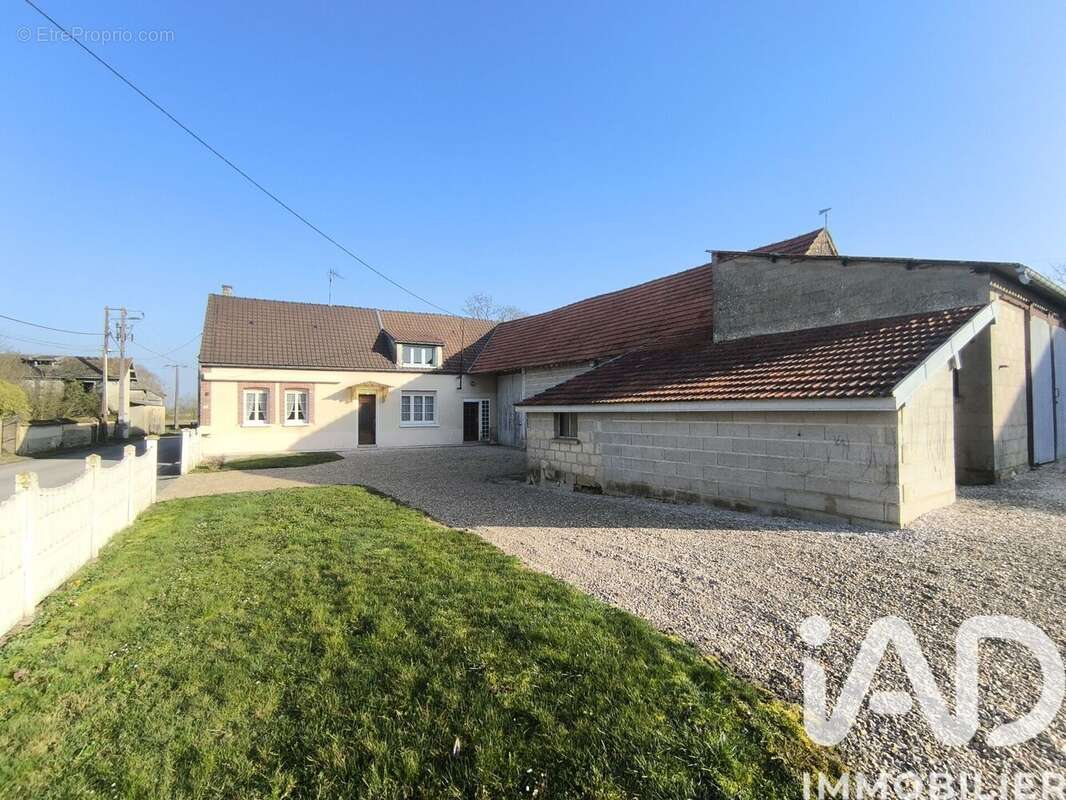 Maison 203 m² à Broussy-Le-Grand  - photo 2
