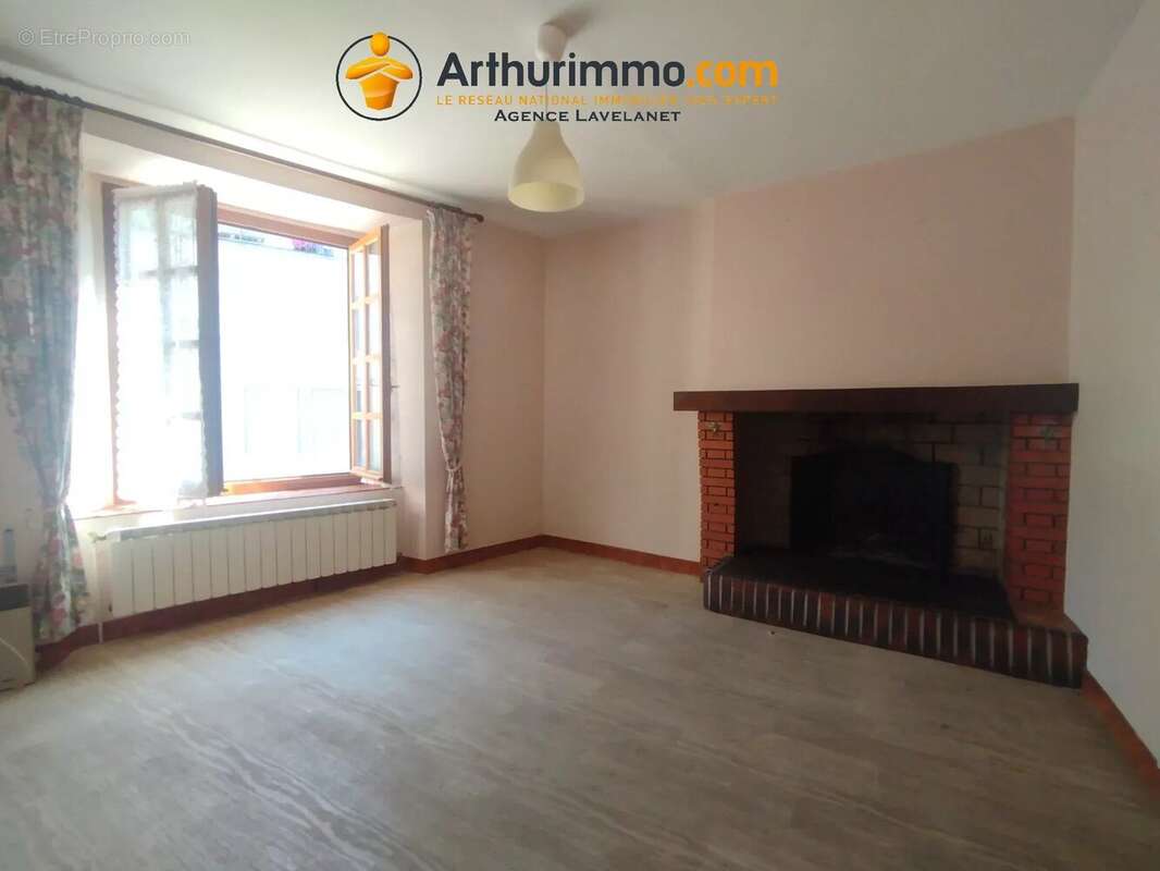 Grande maison de caractere de 105m² avec combles amenageables - photo 3