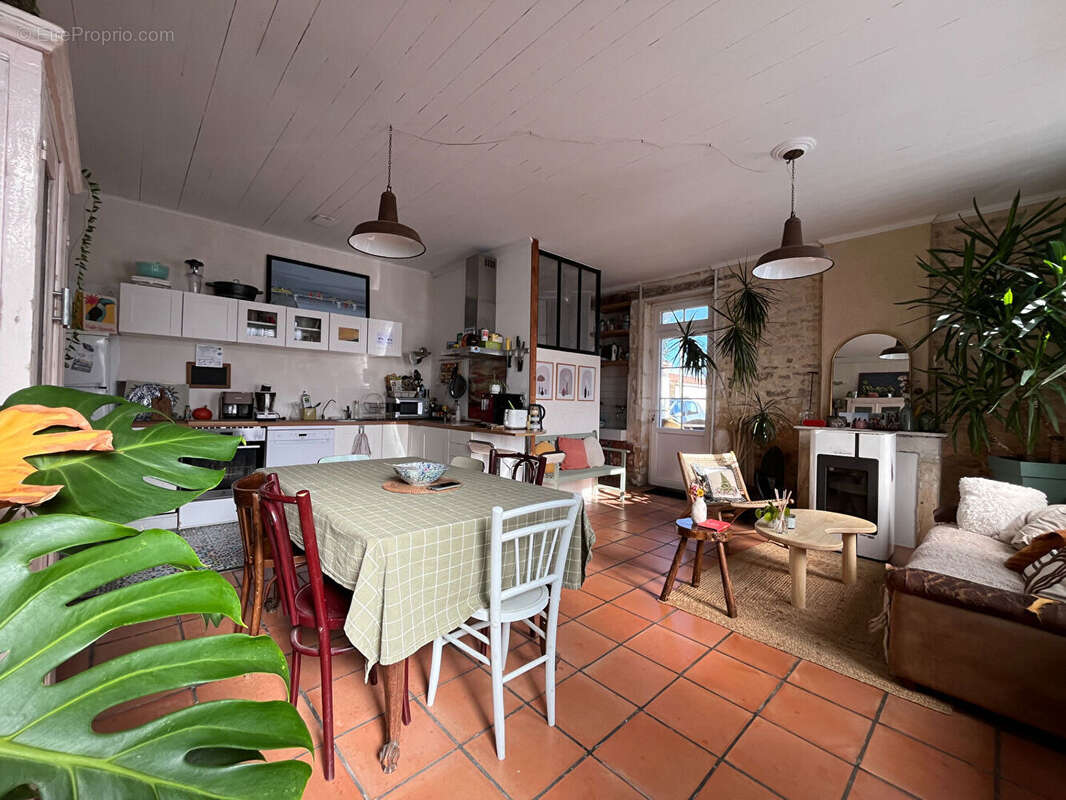 Maison à LE CHATEAU-D'OLERON
