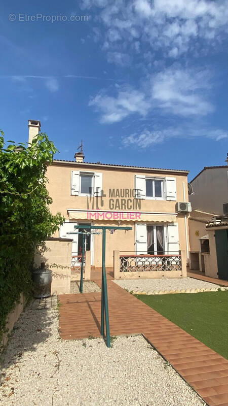 Maison à VEDENE