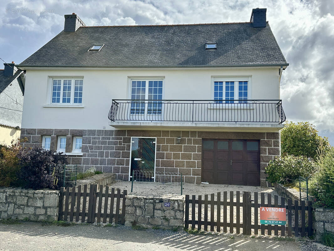 Maison à TREDARZEC
