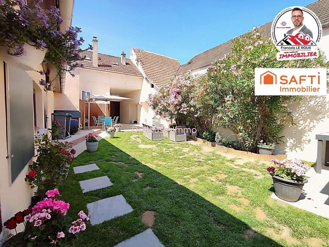 Maison à BENNECOURT